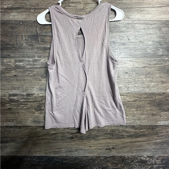 Victoria's Secret Mauve Tank Top with Graphic Design - Picture 2 of 5